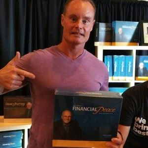 Meet your Posher, Sam